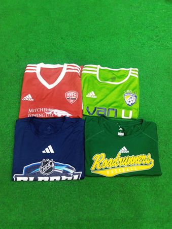 T-shirt sportiva Adidas