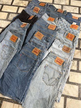LEVIS SHORTS BUNDLE