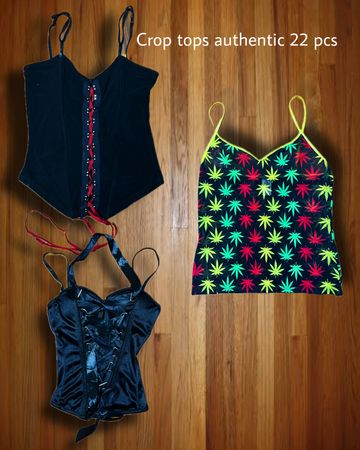 authentisches Crop Top