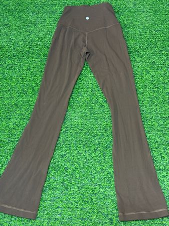 Lululemon Leggings (T-0029)