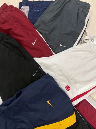 Pantalons de jogging baggy à rayures Nike