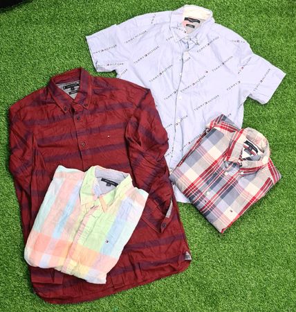 トミーヒルフィガー ボタンアップシャツ