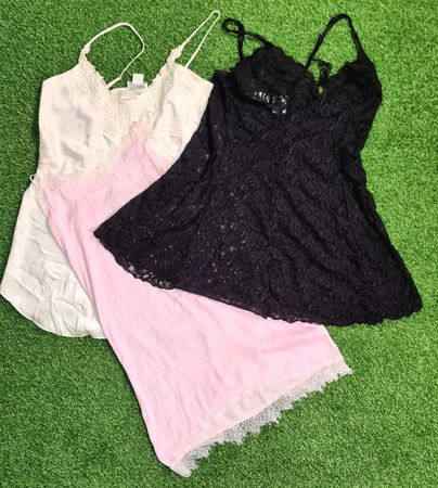 Seidiger Nachthemd aus Seide