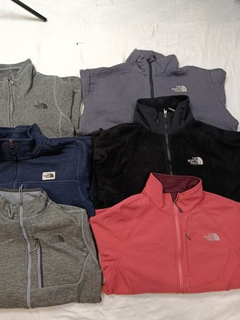 The North Face Fleece Jackets 1001