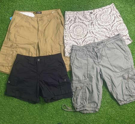Cargo mix branded short