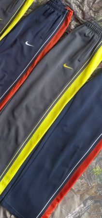 Pantalones de chándal auténticos de Nike