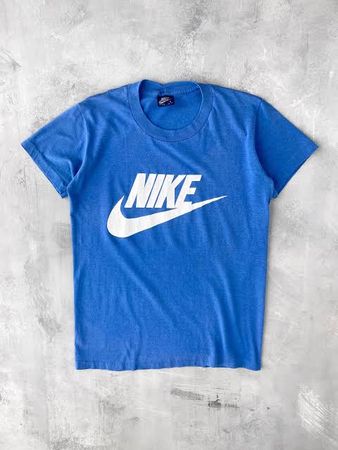 Nike Authentic T-shirt