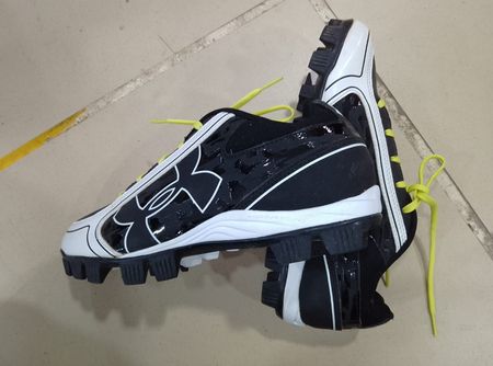 CR4674 CHAUSSURES DE FOOTBALL MARQUÉES VINTAGE