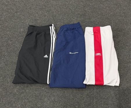 Marken-Trackpants