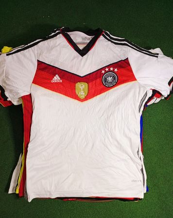 フットボールオーセンティックTシャツ