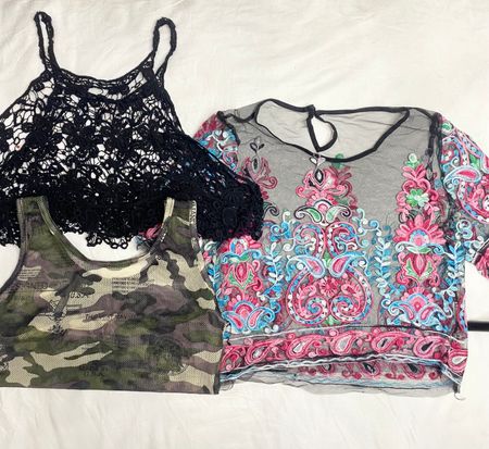Retro Rebel: Das Y2K Mesh Top Bundle (Vr-131) bales collection
