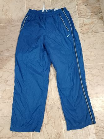 特別プレミアムNikeトラックパンツ