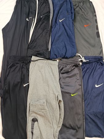 Pantaloni da jogging Nike 2065