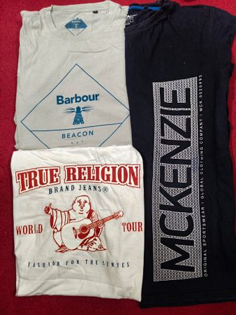 Mixed brands plain and printed T-shirts