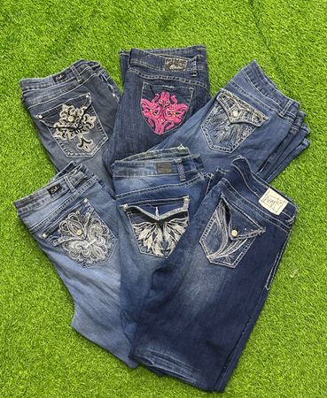 Y2K woman’s jeans