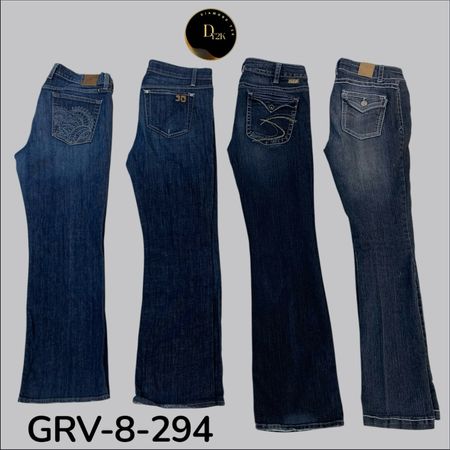 Y2K Blue Flared Jeans | Authentic Retro Streetwear Look (GRV-8-294)