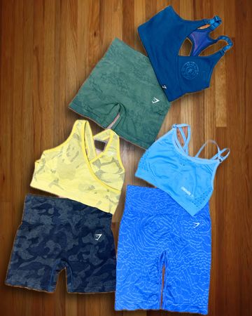 Gym shark e Lululemon autênticas camisetas e shorts