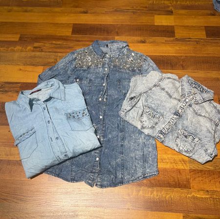 GB37 Y2K Denim Blouse