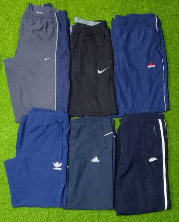 Pantaloni da ginnastica Nike & Adidas