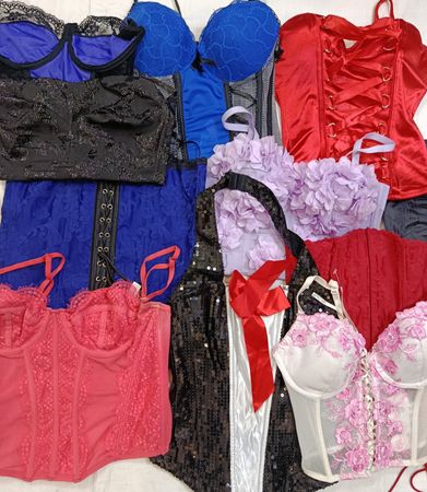 Beautiful Corsets 2060