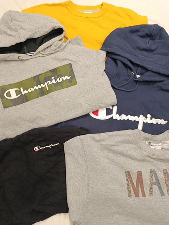Champion Hoodies/ Sweatshirt 2002
