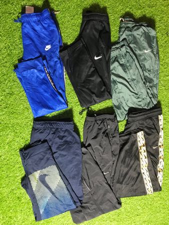 Authentic Nike Track Pants ( FF 1017 )