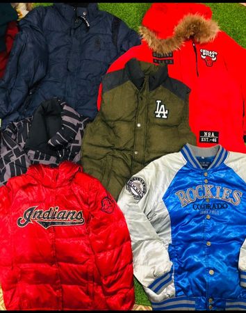 NBA und MLB Pufferjacken