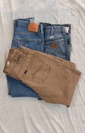 Mixed Branded Jeans ( Levi's, Lee and Wrangler )