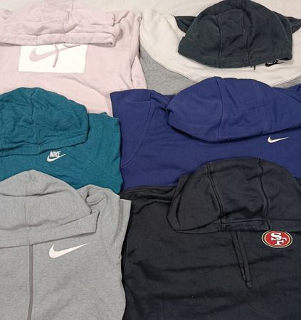 Nike Hoodies (2219)