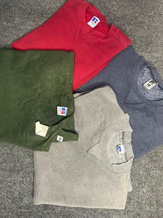 Blank Russell sweatshirt