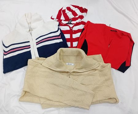 IQ0690 Y2K Nostalgia Zip Knit