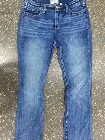 224 | Flare jeans embellished