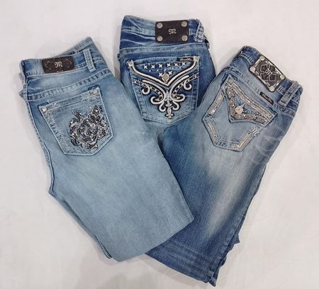 CR5201 Vintage Miss Me Signature Jeans Bundle