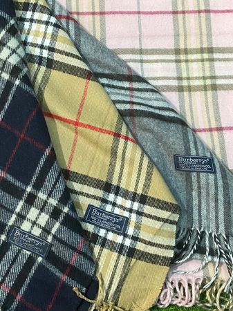 écharpe Burberry premium
