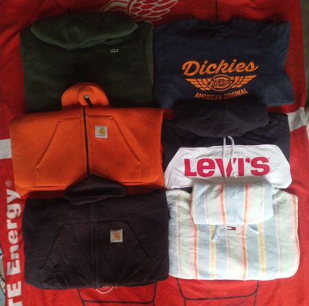 ミックスブランドのスウェットシャツ