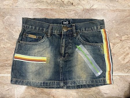 「ブランドなしミニスカート」