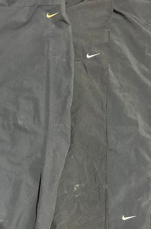 ナイキトラックパンツ