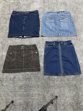 Lot de jupes en denim mini et midi Y2K