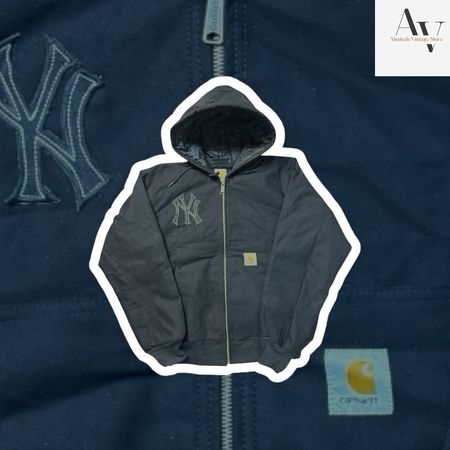 VESTES A CAPUCHE NOIRE NY RETOUCHE CARHARTT