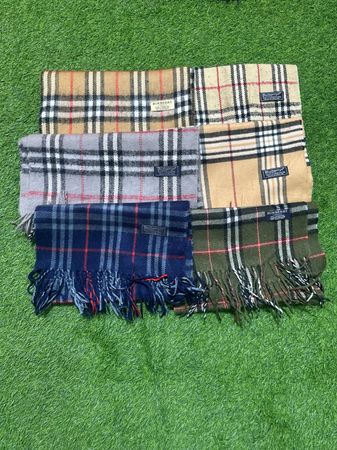 Y2k Burberry scarves