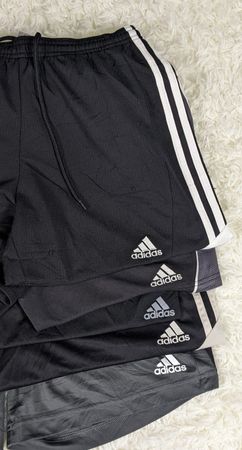 Shorts deportivos Adidas