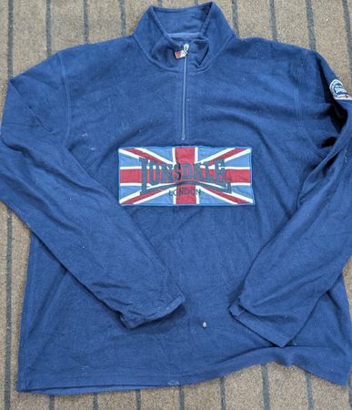 SD 205.Women Mix brands VELOUR AND FLEECE TOPS