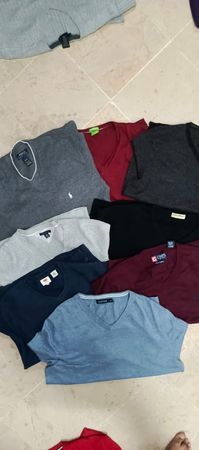 「Vネックセーターセット」