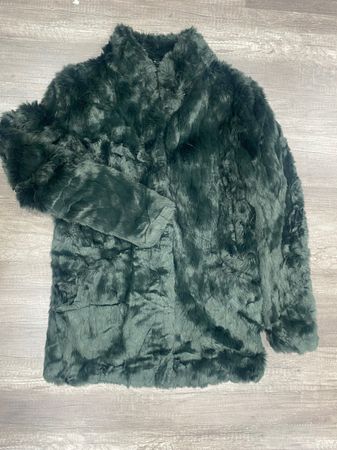 379 | Casaco de Pele