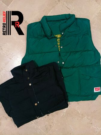 Mixed brands puffer jackets