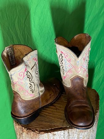 Gv 143 The Most Famous Vintage Cowboy Boots