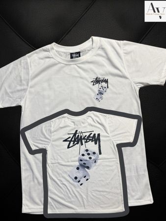 T-shirt gris Stussy avec dés moelleux