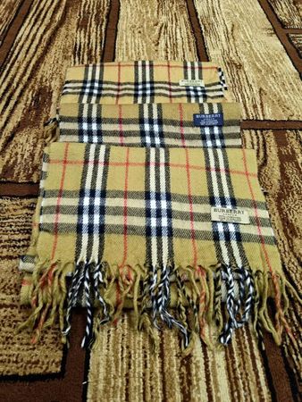 Custom handpick 20 pcs beige burberry scarfs