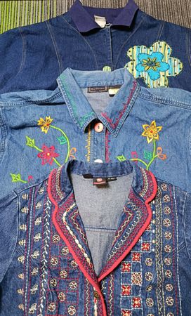 Y2K Denim Jacket 🧥 (2412)