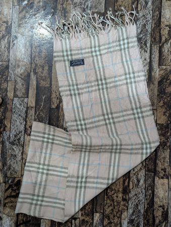 Écharpe Burberry 🧣